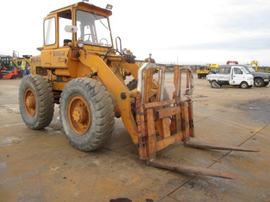 ขายรถตัก ยี่ห้อ KOMATSU รุ่น JH30B