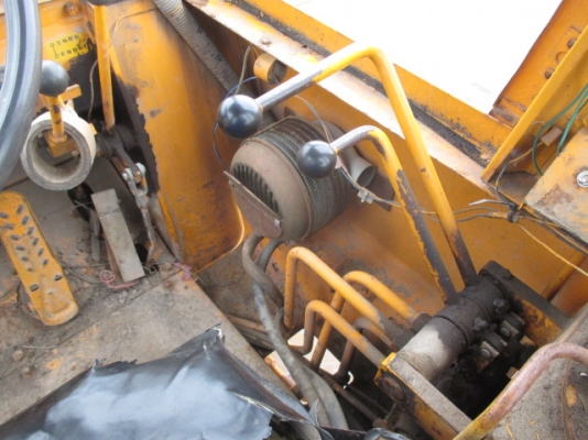 ขายรถตัก ยี่ห้อ KOMATSU รุ่น JH30B