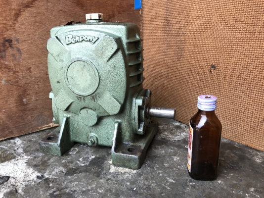 ขายหัวเกียร์ทดรอบ Bellpony made in Japan เบอร์80 อัตราทด 1:60 สภาพสวย หมุนนิ่ม พร้อมใช้งาน ราคาตัวละ 3,000 บาท