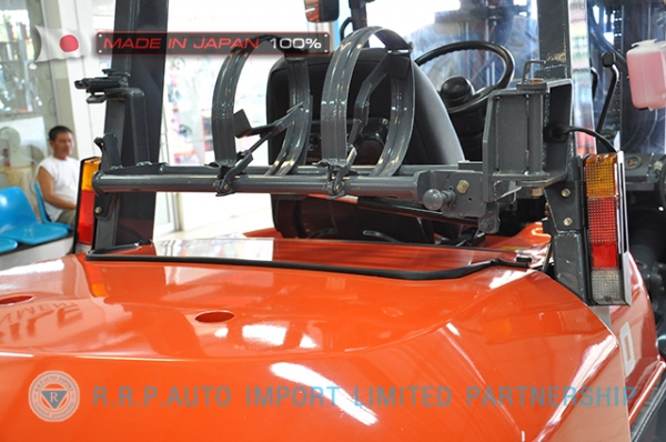 ขายรถโฟล์คลิฟท์มือสอง TOYOTA รุ่น 6FG40-10067 นำเข้าจากประเทศญี่ปุ่น 100\% ไม่เคยใช้งานในไทย