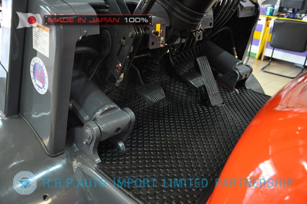 ขายรถโฟล์คลิฟท์มือสอง TOYOTA รุ่น 6FG40-10067 นำเข้าจากประเทศญี่ปุ่น 100\% ไม่เคยใช้งานในไทย