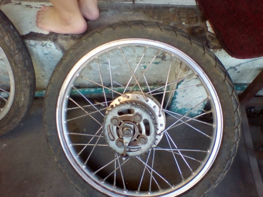 ล้อ yamaha 2 ล้อๆละ