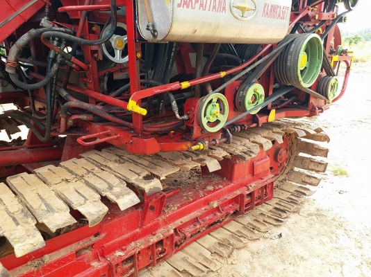 ขายรถเกี่ยวข้าวศักดิ์พัฒนาBIG เครื่องมิตซู210 ช่วงล่าง10เพลาใหญ่ อุ้ม2.5ตัน