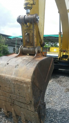 ขายด่วน..รถขุดแบ็คโค SK200-3มาร์ทรีไฟฟ้าเต็ม เอวแน่นบูมสวยเดิมเฟรมสวย มอเตอร์กล่อง จอครบปั๊มเดิมไม่โหลด YUTANI