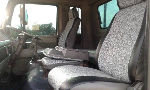HINO FF1J 210 แรง ยาว 7.2 เมตร รถห้างแท้ HINO FF1J 210 แรง ยาว 7.2 เมตร รถห้างแท้