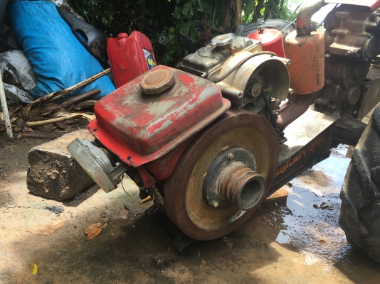 ขายเครื่องคูโบต้า9.5แรง0854997911