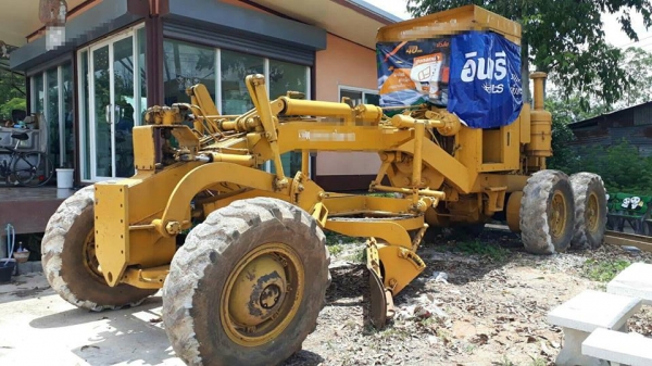 ขายรถเกรด แกรดเรียลGDใบมี3.70เมตร สภาพใช้งานประจำเครื่องดี