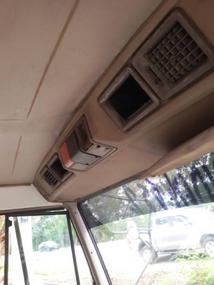 ขาย!! หัวสิบล้อมิซุบิชิ อุปกรณ์ครบชุด ราคา 68,000 บาท