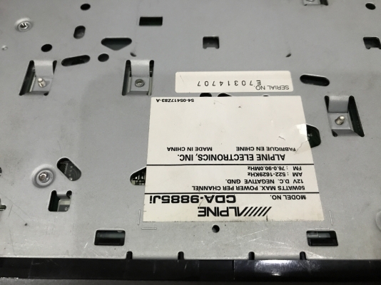 ALPINE CDA 9885ji เก่าญี่ปุ่นเเท้สภาพสวยใช้งานปกติ