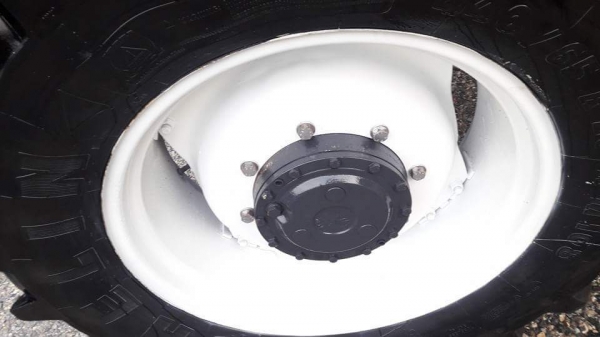 ขายรถไถฟอร์ด NEWHOLLAND   TS90  4WD