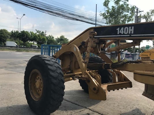 รถเกรด Cat140H ปี2003 นำเข้าจากอเมริกา VHP Plus เพียง 7600 ชม. คันเดียวเท่านั้น