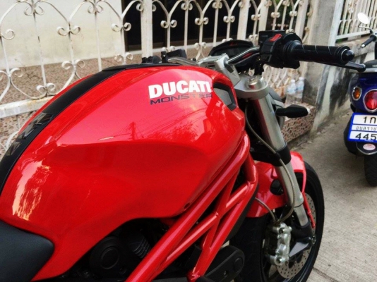 ขายด่วนค่ะ!!! Ducati 795 ปี 13 ขายด่วนค่ะ!!! Ducati 795 ปี 13