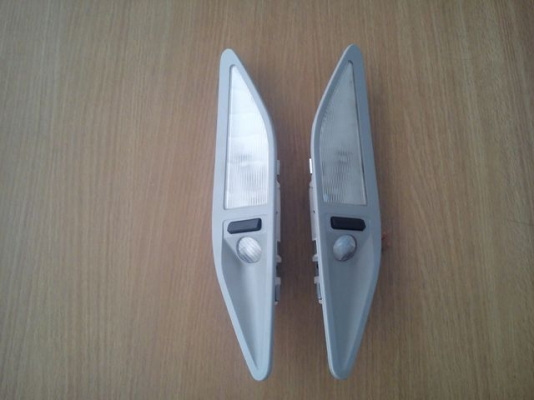 ไฟส่องสว่างภายในรถ ด้านหลัง BMW E39