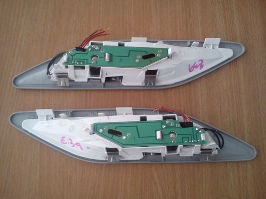 ไฟส่องสว่างภายในรถ ด้านหลัง BMW E39 ไฟส่องสว่างภายในรถ ด้านหลัง BMW E39