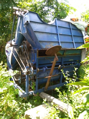 ขายตู้นวดข้าว