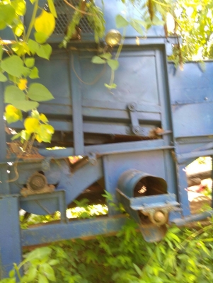 ขายตู้นวดข้าว