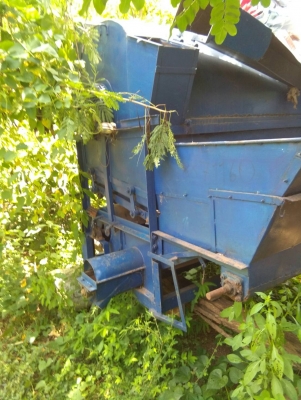 ขายตู้นวดข้าว