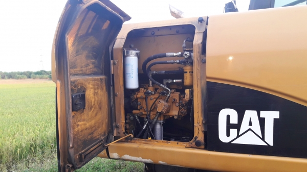 ขายรถแบคโฮ CAT 312D สภาพดีพร้อมใช้ ราคากลาง ๆ ลงงานได้ทันที