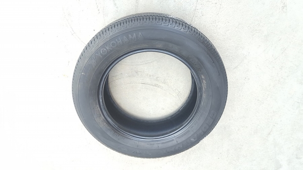 ขายยาง225/65/17 ปี 2314  YOKOHAMA SUV 4 เส้น