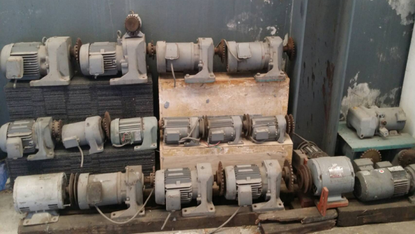 มอเตอร์มือสอง มอเตอร์เกียร์มือสอง ราคาถูก มีรอก-เครน-เครื่องจักรให้เลือกอีกนับ1,000รายการwww.paholgroup.com