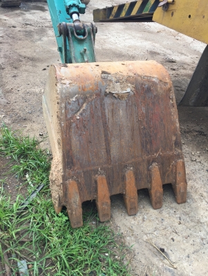 ขายครับ รถขุด KOBELCO  SK120 MARK III รถออกห้างอริยะ
