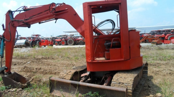 ลดราคาสุด kumatsu 50UU ราคา140,000