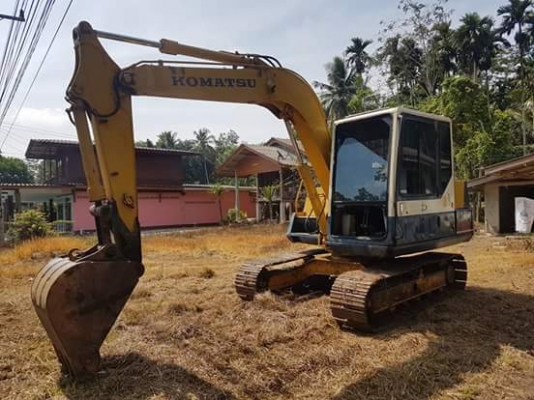 KOMATSU PC60-5 เครื่องดี ปั้มไม่โหลด รถสภาพสวย พร้อมใช้งาน ราคาต่อรองหน้างานครับ 0872976734