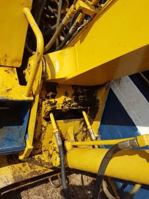 KOMATSU PC60-5 เครื่องดี ปั้มไม่โหลด รถสภาพสวย พร้อมใช้งาน ราคาต่อรองหน้างานครับ 0872976734