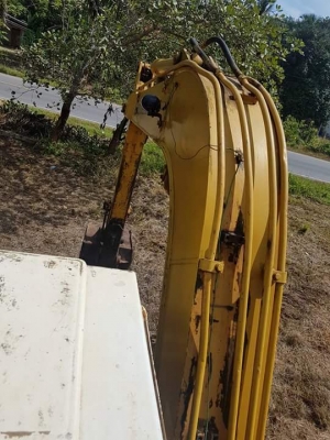 KOMATSU PC60-5 เครื่องดี ปั้มไม่โหลด รถสภาพสวย พร้อมใช้งาน ราคาต่อรองหน้างานครับ 0872976734