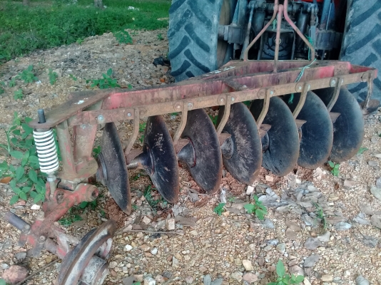 KOBOTA M9540 รถสภาพสวย พร้อมใช้งาน 7000ชั่วโมง อุปกรณ์ครบ 6 ชิ้น เอกสารเล่มทะเบียน ราคาต่อรองได้ครับ สนใจติดต่อ 0872976734