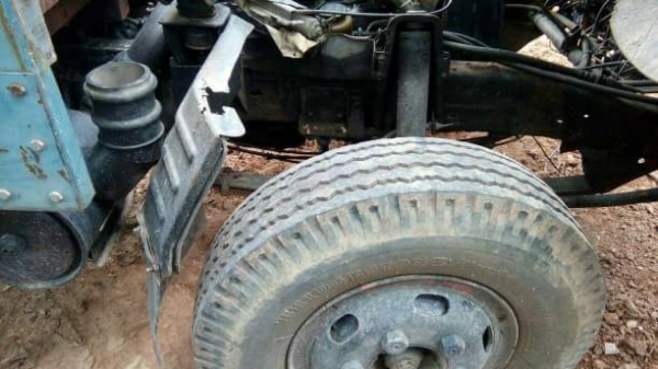 ISUZU NPR115แรงม้า เครื่องดี ราคาต่อรองได้ 0872976734