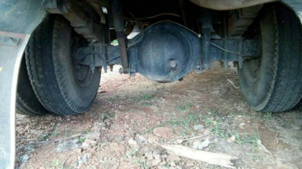 ISUZU NPR115แรงม้า เครื่องดี ราคาต่อรองได้ 0872976734