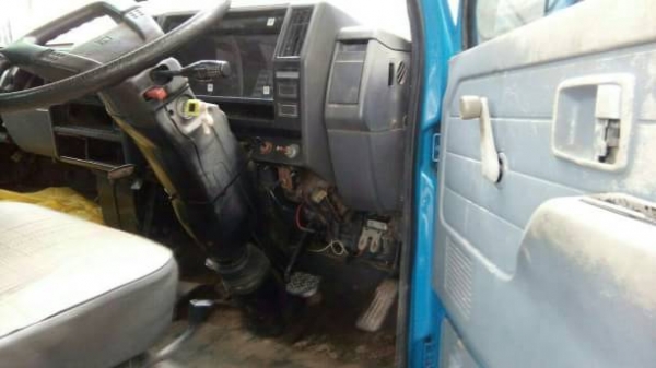 ISUZU NPR115แรงม้า เครื่องดี ราคาต่อรองได้ 0872976734