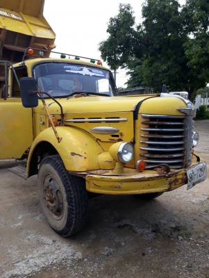 หัวยาวดั้มพ์ HINO เครื่องEH700 สโลยก คัทซีสวย มีพาเวอร์ เอกสารเล่มทะเบียน ราคาต่อรองได้ ติดต่อ 0872976734