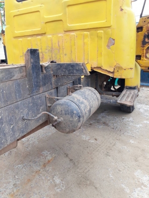 หัวยาวดั้มพ์ HINO เครื่องEH700 สโลยก คัทซีสวย มีพาเวอร์ เอกสารเล่มทะเบียน ราคาต่อรองได้ ติดต่อ 0872976734