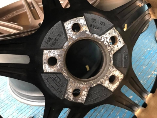 ขอบ18" ขาย4วง7,900บ แม็กเปล่า ลายT1R ใส่5รู114 หน้า9.5"/หลัง10.5"