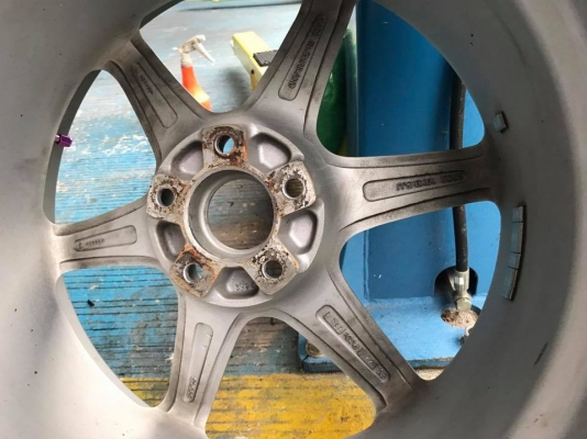 te37ขอบ19"ใส่5รู114 ยกชุด+ยาง 13,500.บ