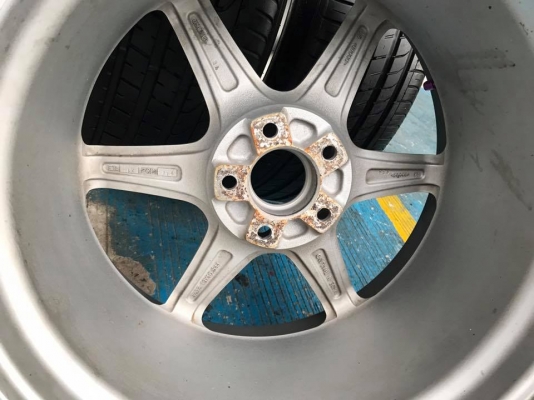 te37ขอบ19"ใส่5รู114 ยกชุด+ยาง 13,500.บ