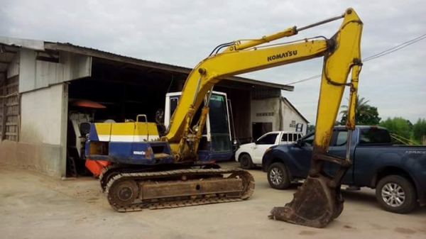 ขาย PC100-3 เครื่องเดิม ปั้มเดิม แอรหนาว ทำงาน เร็ว แรงดี