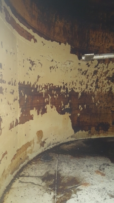 ถังใส่น้ำยาง 90,000 ลิตรกว้าง 3.8 เมตรสูง 8 เมตรหนา 8 มิลภายในสวยทาสีอีพอกซี่ไว้ใส่น้ำได้เลย 2 ใบละ 80,000 บาท