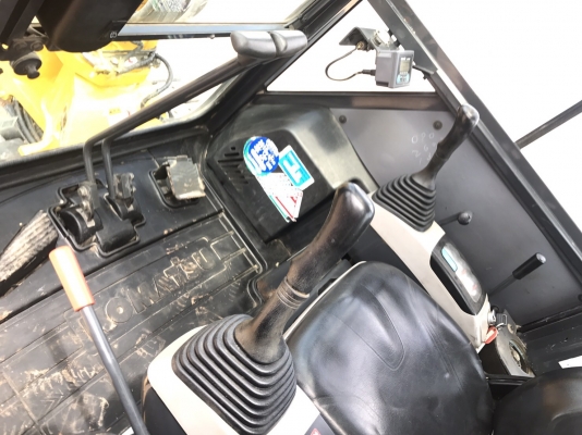 KOMATSU PC40 MR 2 790,000฿ รถภาคกลาง