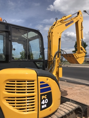 KOMATSU PC40 MR 2 790,000฿ รถภาคกลาง