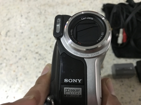 SONY DCR DVD403 บันทึกลงเเผ่น DVD เก่าญี่ปุ่นเเท้สภาพสวยใช้งานปกติ