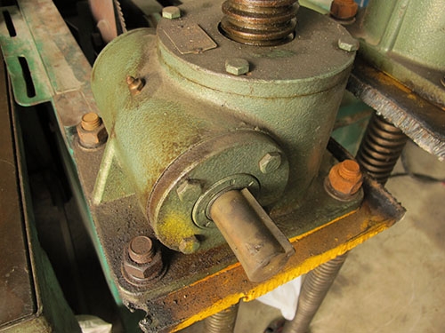 ขายSCREW JACK เกลียวปรับระดับสูงต่ำ สภาพสวยๆตัวใหญ่แข็งแรง ขายSCREW JACK เกลียวปรับระดับสูงต่ำ สภาพสวยๆตัวใหญ่แข็งแรง