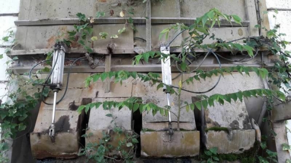 ขาย 1,250,000 บาท แพล้นท์ปูน DAGO ขนาด 1 คิว ออโต้ (ไม่มีไซโล) แพล้นอยู่ จ.อุดรธานี  090-772-3710 090-772-3708