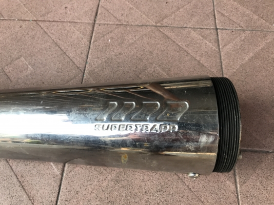ปลายท่อ SUPER TRAPP ยาวเก่าญี่ปุ่นเเท้สภาพตามรูป ปลายท่อ SUPER TRAPP ยาวเก่าญี่ปุ่นเเท้สภาพตามรูป