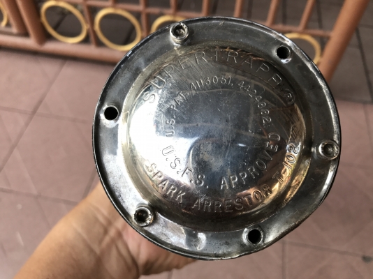 ปลายท่อ SUPER TRAPP ยาวเก่าญี่ปุ่นเเท้สภาพตามรูป ปลายท่อ SUPER TRAPP ยาวเก่าญี่ปุ่นเเท้สภาพตามรูป