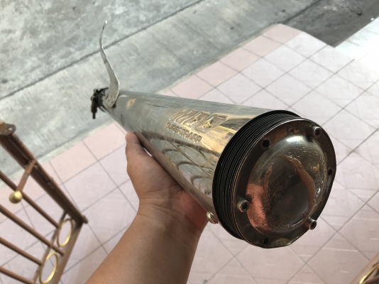 ปลายท่อ SUPER TRAPP ยาวเก่าญี่ปุ่นเเท้สภาพตามรูป ปลายท่อ SUPER TRAPP ยาวเก่าญี่ปุ่นเเท้สภาพตามรูป