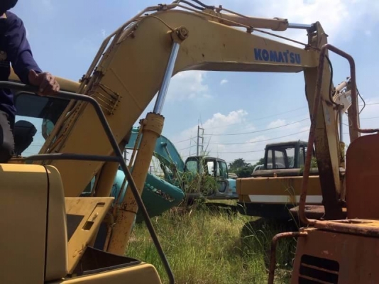 ขาย 785,000 KOMATSU  PC 120-6. เครื่องดี ปั้มดี ช่วงล่างดี โช่หน่า ไฟฟ้าครบ  ยังไม่ได้ใช้ในไทย พร้อมใช้งาน เอกสารอินวอยร์  รถอยู่ อยุธยา โทร&amp;ไอดีไลน์ 0610710295