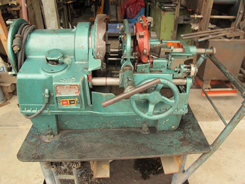 ขายเครื่องดายเกลียวท่อแป็ป ออโต้ยี่ห้อREXญี่ปุ่นแท้รุ่นN100A ขายเครื่องดายเกลียวท่อแป็ป ออโต้ยี่ห้อREXญี่ปุ่นแท้รุ่นN100A